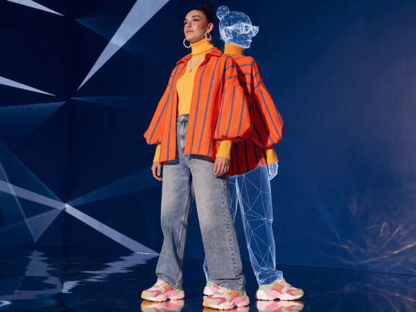 recraft-v4-pro_A_confident_young_woman_stands_in_a_bright_modern_studio_her_left_side_showing_h-1